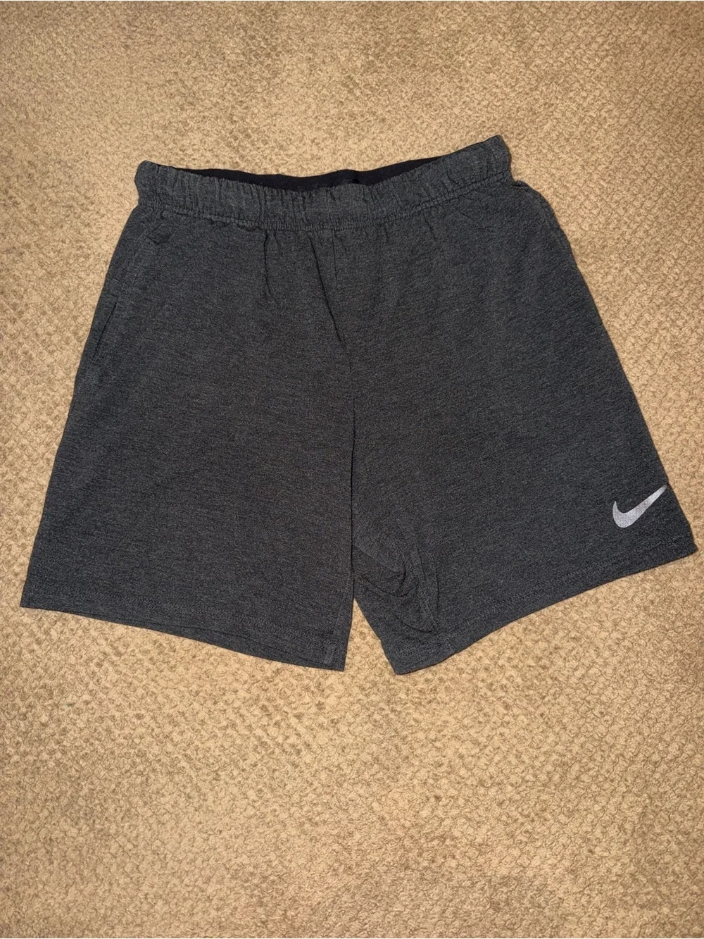 Nike Dri-Fit Men’s Heathered Charcoal Gray Athletic Shorts with Silver Swoosh